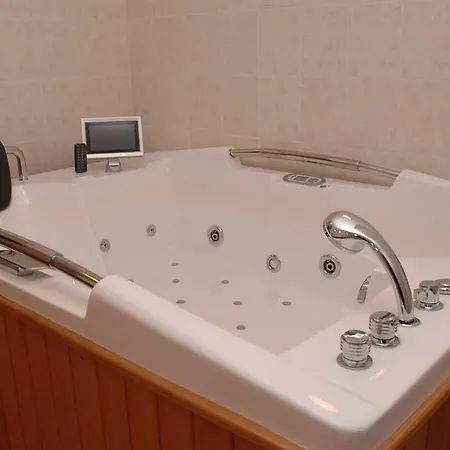 Apartament At St. Nikolas C 3 *